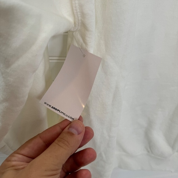 NEW Livy Lu Queen Official Merch Liv Goods Large Distressed Crew Sweat Shirt - Picture 6 of 8